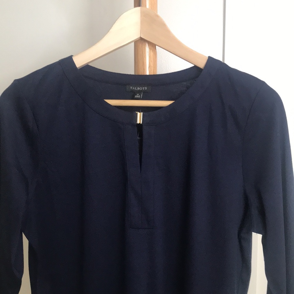NWT Talbots keyhole neckline knit top.
